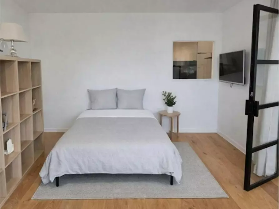 Immagine 6 di Appartamento in affitto  in Rue Gustave Eiffel a Clichy
