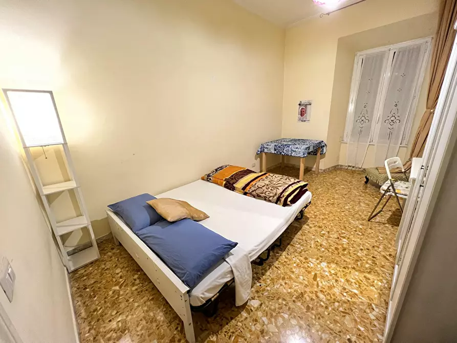 Immagine 1 di Camera in affitto  in Via Sebastiano Veniero a Roma