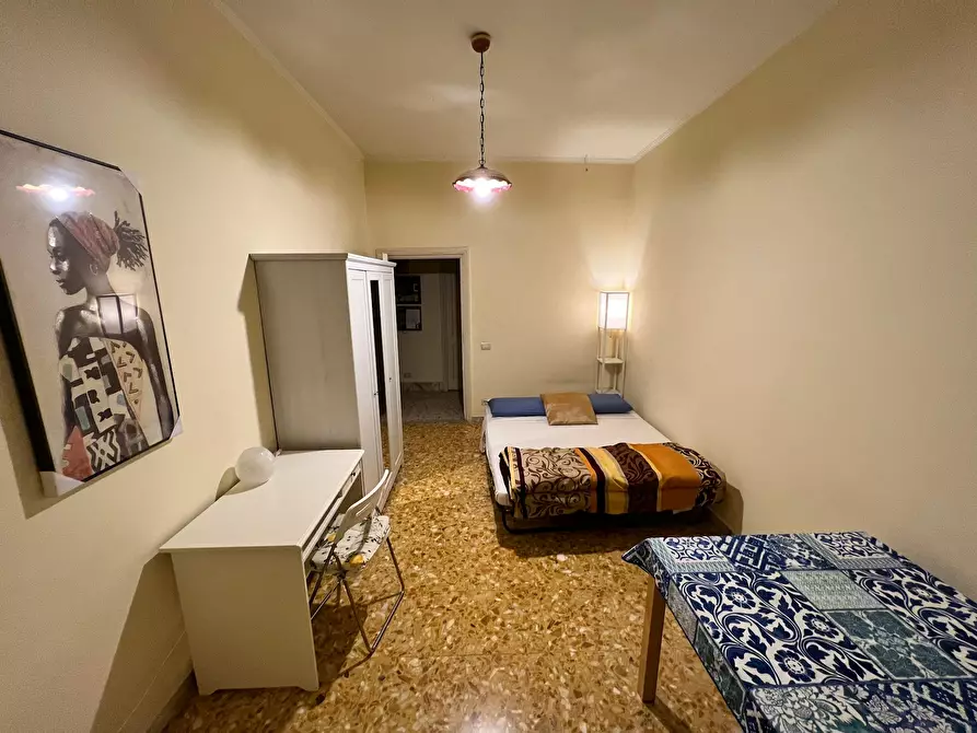 Immagine 2 di Camera in affitto  in Via Sebastiano Veniero a Roma