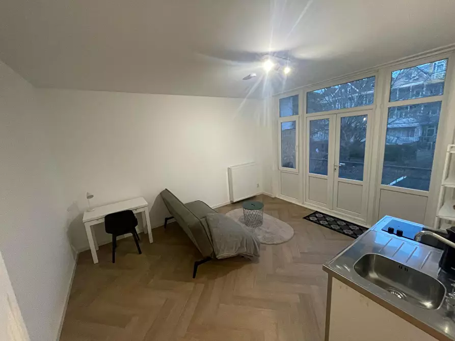 Immagine 3 di Appartamento in affitto  in Pleinweg a Rotterdam