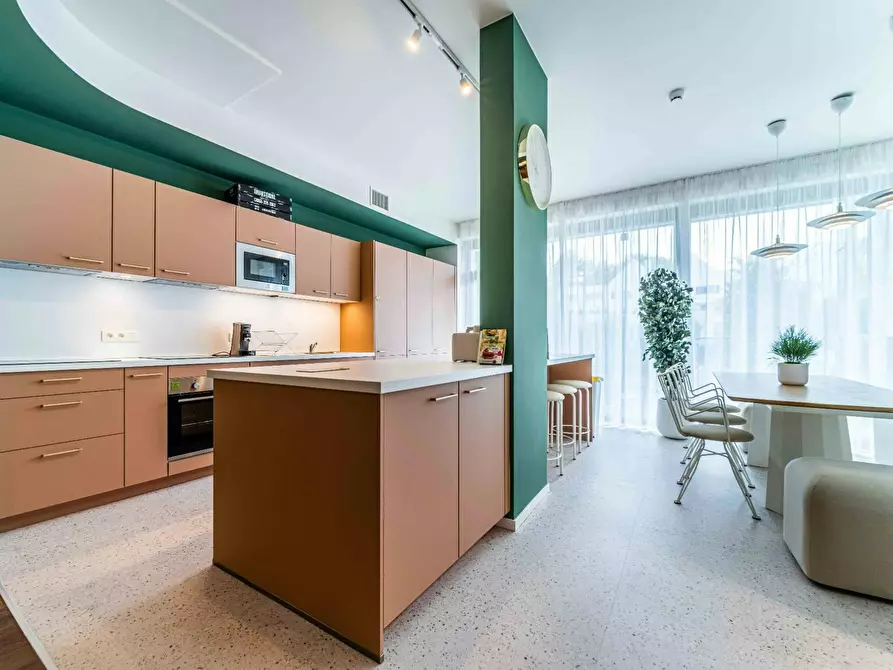 Immagine 3 di Appartamento in affitto  in Rue Neerveld a Woluwe-Saint-Lambert