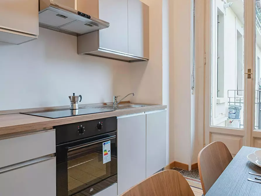 Immagine 9 di Camera in affitto  in Via Enrico Tazzoli a Milano