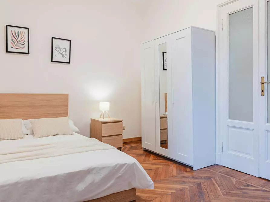 Immagine 4 di Camera in affitto  in Via Enrico Tazzoli a Milano