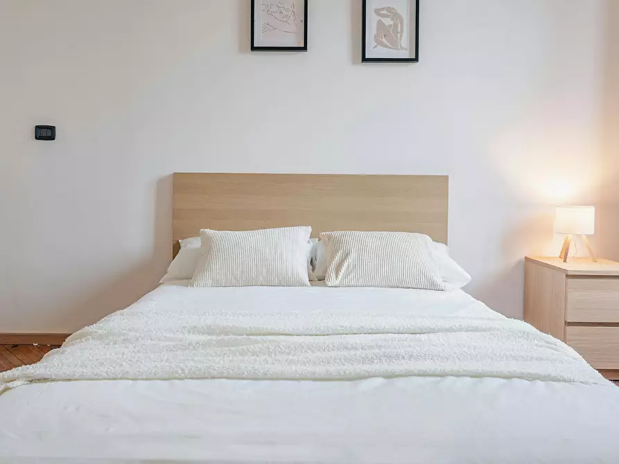 Immagine 7 di Camera in affitto  in Via Enrico Tazzoli a Milano