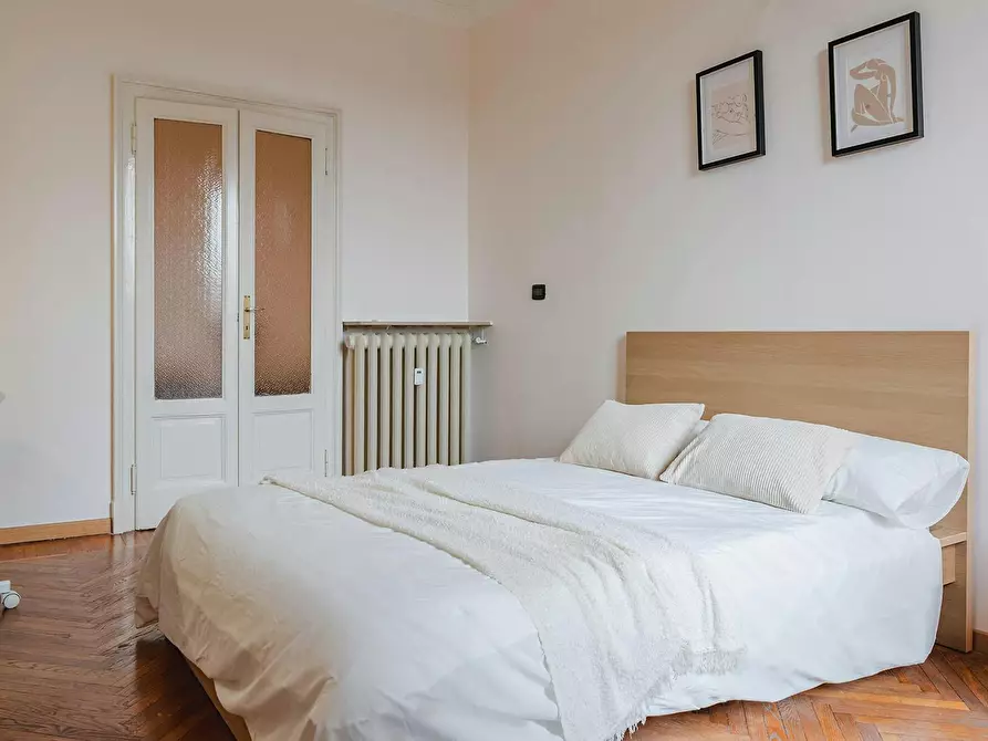 Immagine 4 di Camera in affitto  in Via Enrico Tazzoli a Milano