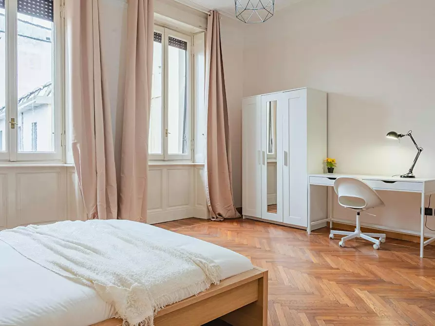 Immagine 2 di Camera in affitto  in Via Enrico Tazzoli a Milano