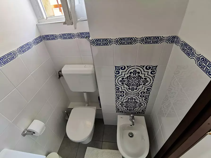 Immagine 8 di Camera in affitto  in Via Venezia a Genova