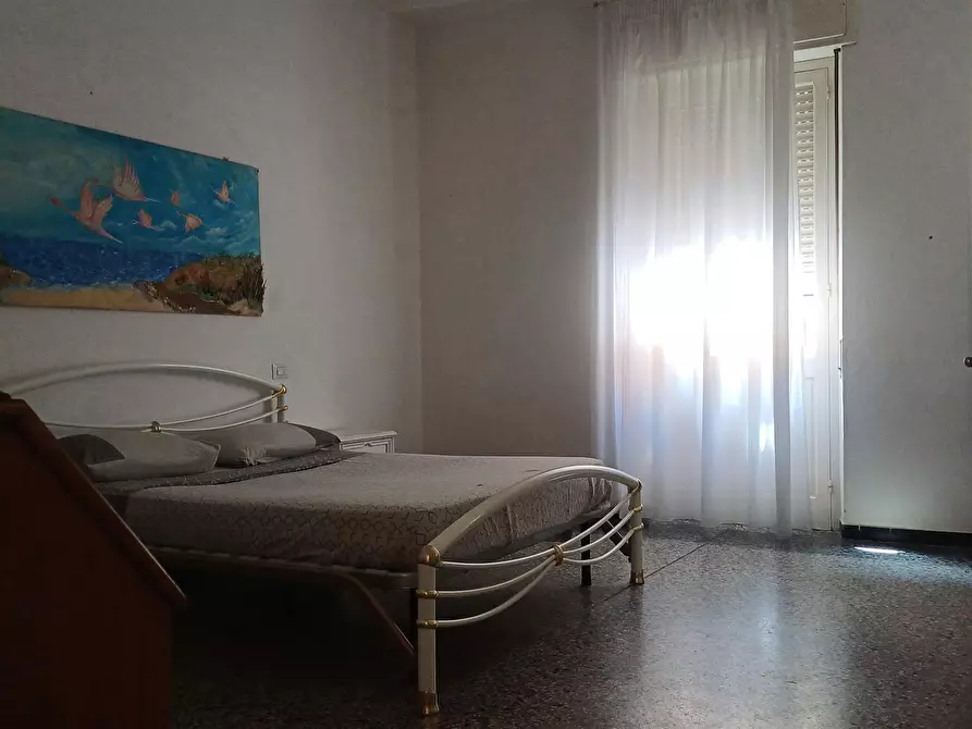 Immagine 1 di Camera in affitto  in Via Costituzione a Cagliari