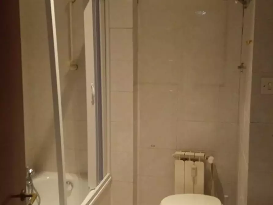 Immagine 4 di Camera in affitto  in Via di Casal Bruciato a Roma