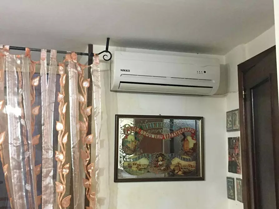 Immagine 5 di Appartamento in affitto  in Piazza Dante a Napoli