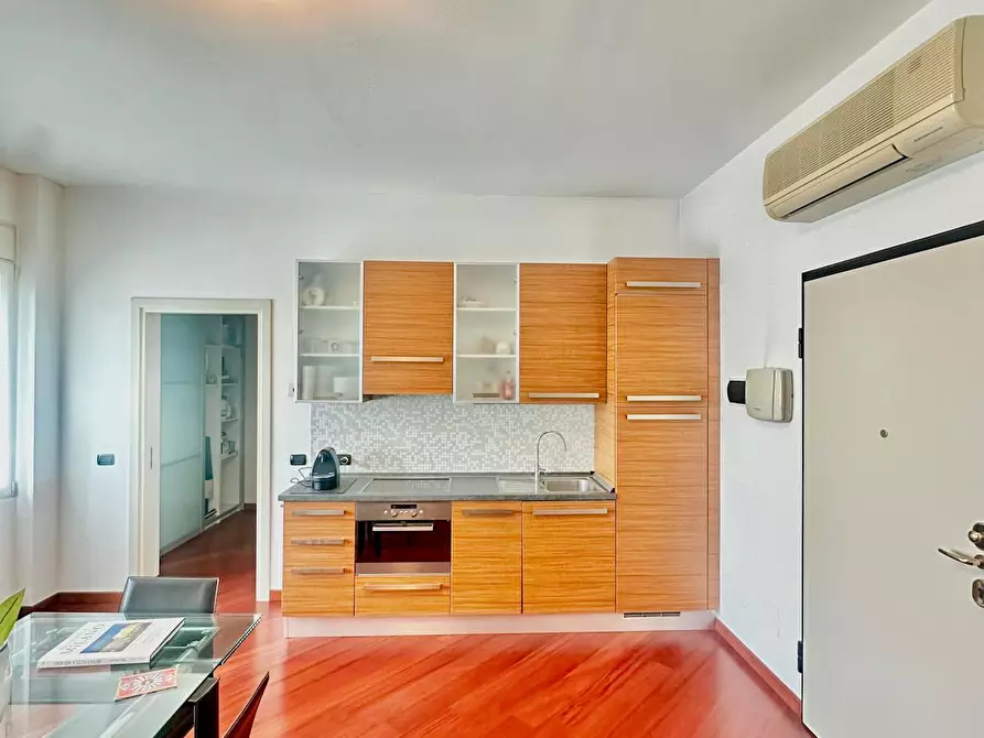 Immagine 2 di Appartamento in affitto  in Via Bernardino Verro a Milano