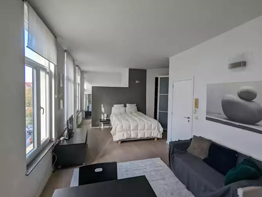 Immagine 1 di Appartamento in affitto  in Rue de la Victoire a Saint-Gilles