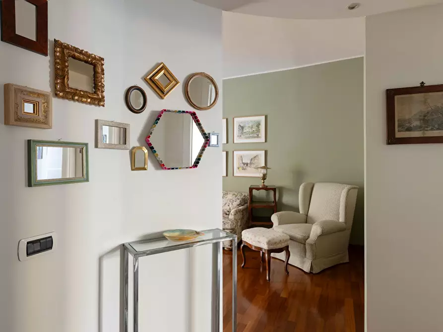 Immagine 1 di Appartamento in affitto  in Via Roncaglia a Milano