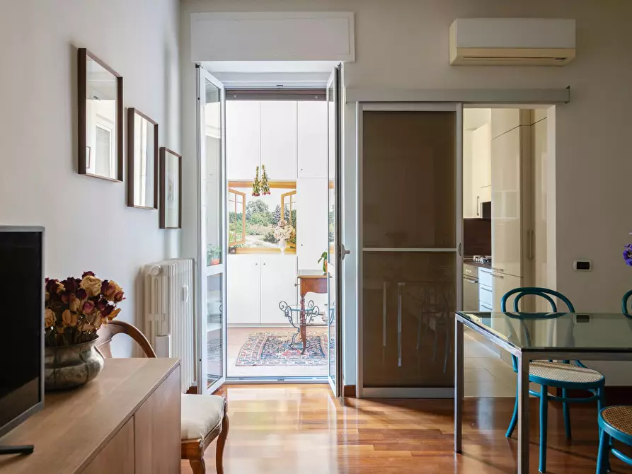 Immagine 9 di Appartamento in affitto  in Via Roncaglia a Milano