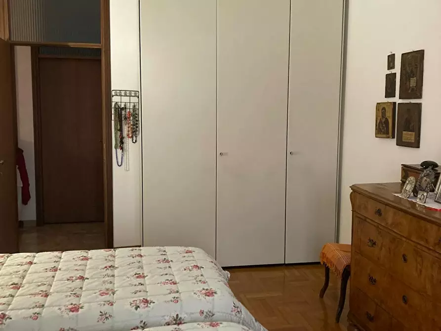 Immagine 8 di Camera in affitto  in Via Costanza a Milano