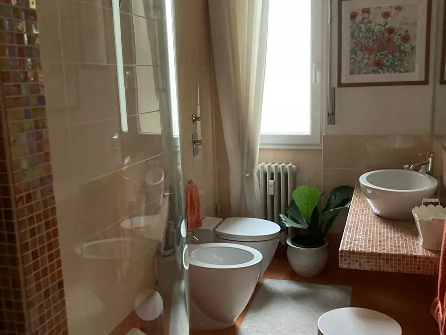 Immagine 3 di Camera in affitto  in Via Costanza a Milano