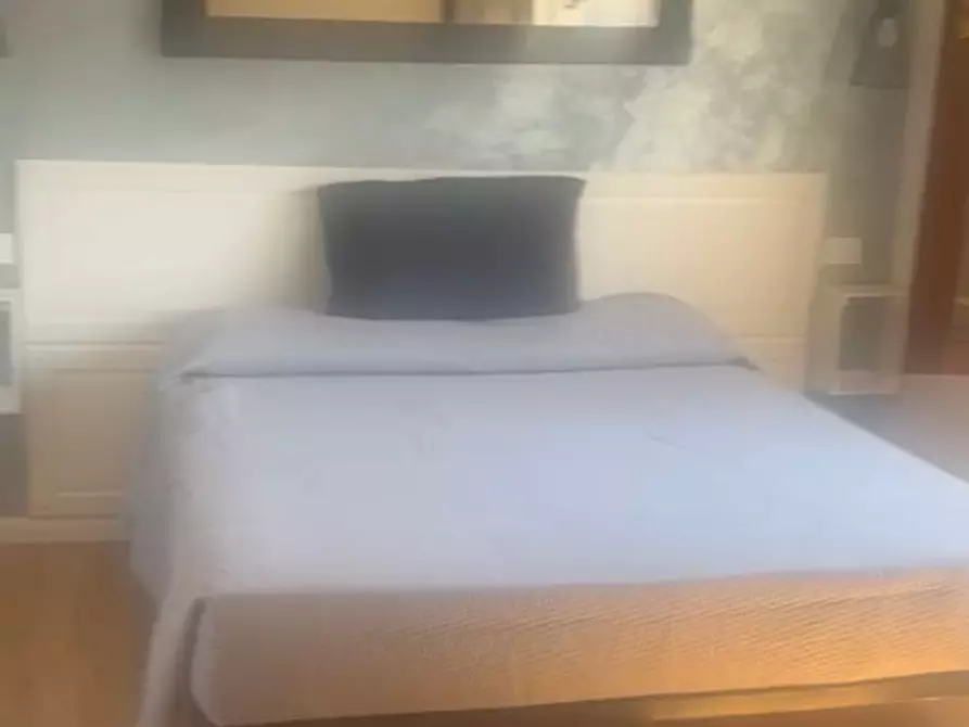 Immagine 1 di Appartamento in affitto  in Via de' Carracci a Bologna