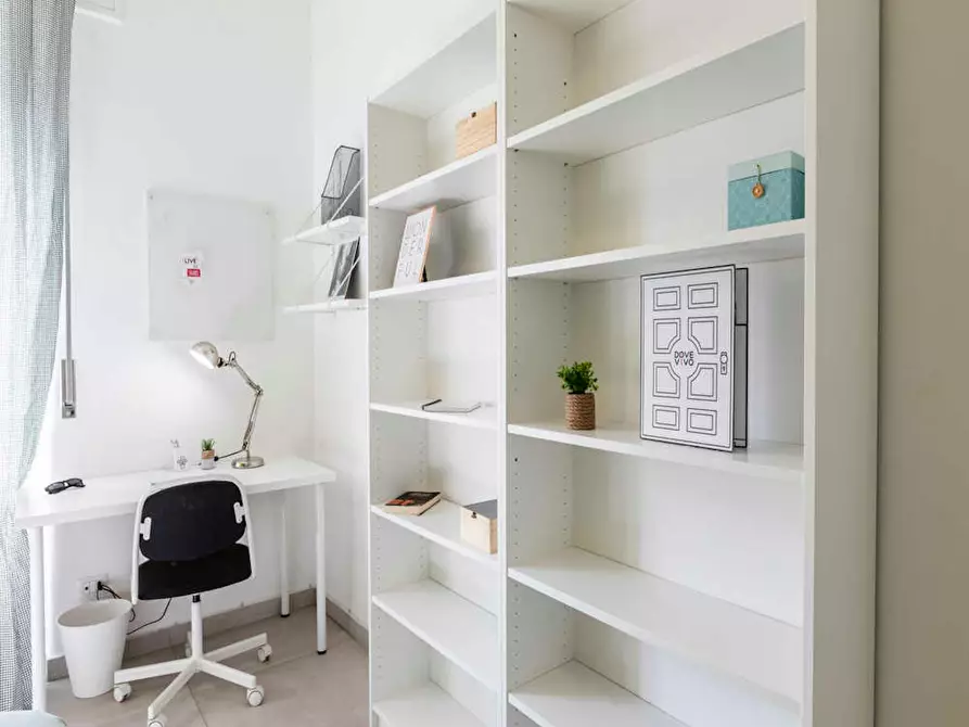 Immagine 4 di Camera in affitto  in Viale Angelo Filippetti a Milano