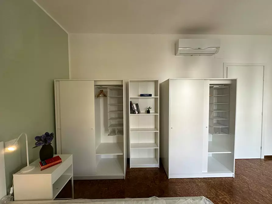 Immagine 5 di Camera in affitto  in Via Pietro Arduino a Padova