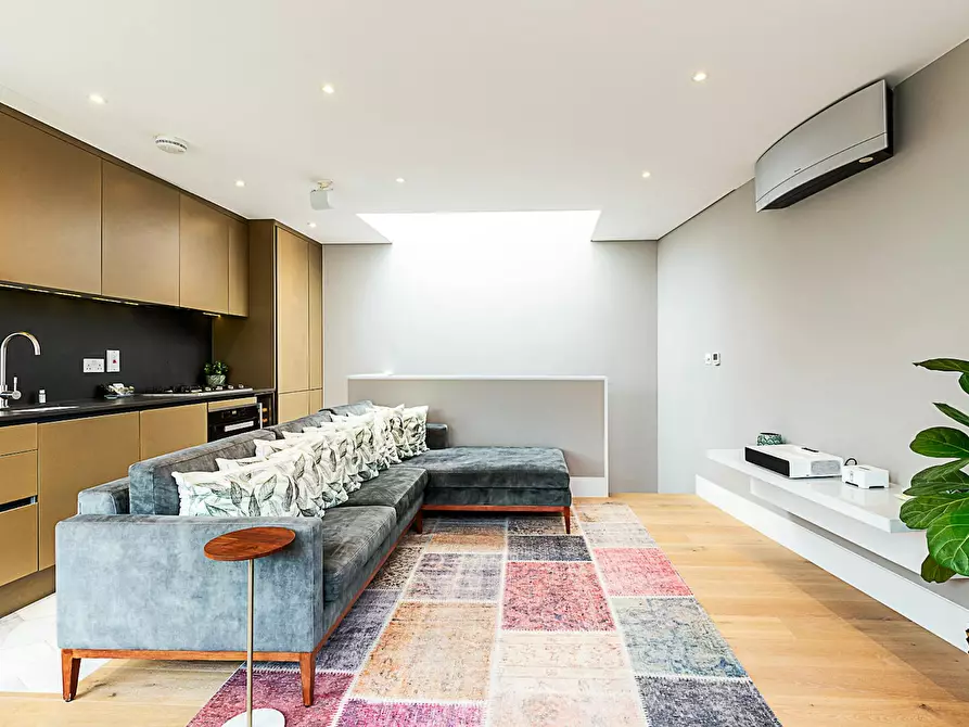 Immagine 8 di Appartamento in affitto  in Fulham High Street a Hammersmith