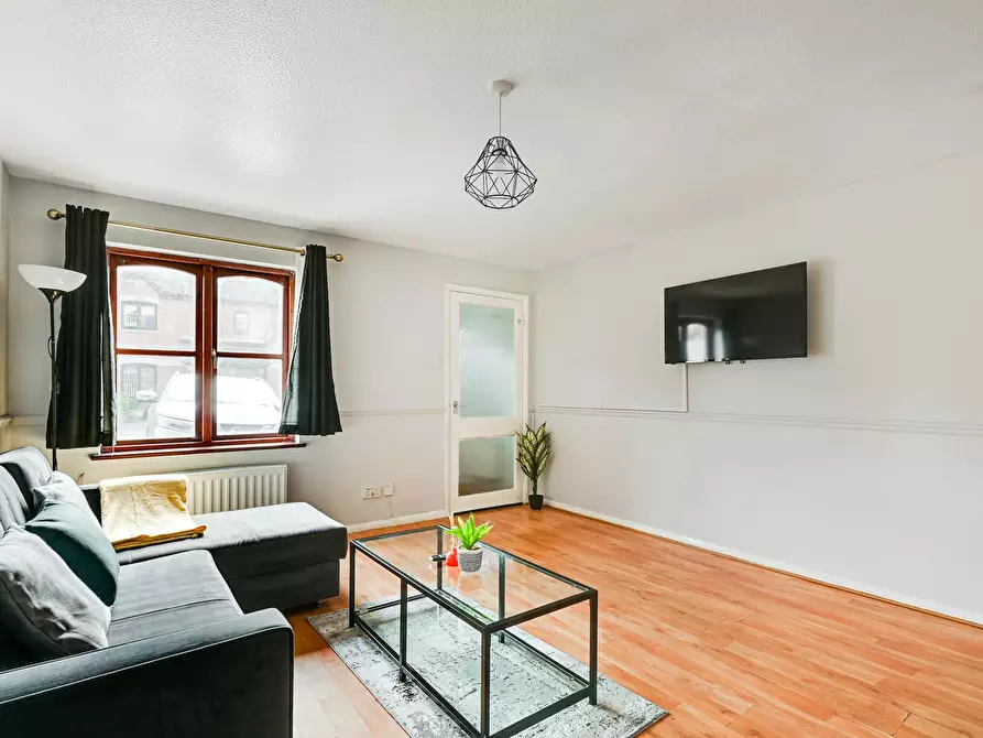 Immagine 6 di Casa indipendente in affitto  in Purdy Street a Poplar