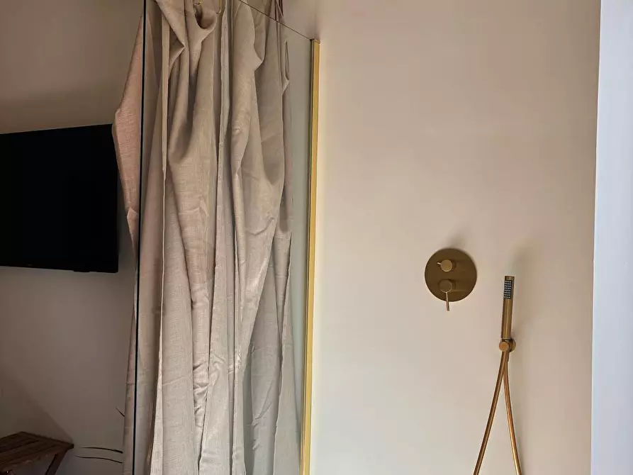 Immagine 5 di Appartamento in affitto  in Via Amerigo Vespucci a Roma