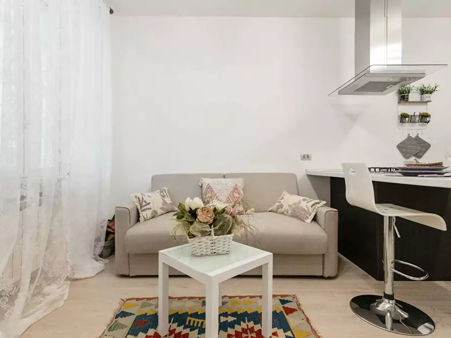 Immagine 4 di Appartamento in affitto  in Corso Ventidue Marzo a Milano