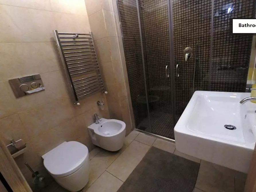 Immagine 7 di Appartamento in affitto  in Via Garegnano a Milano