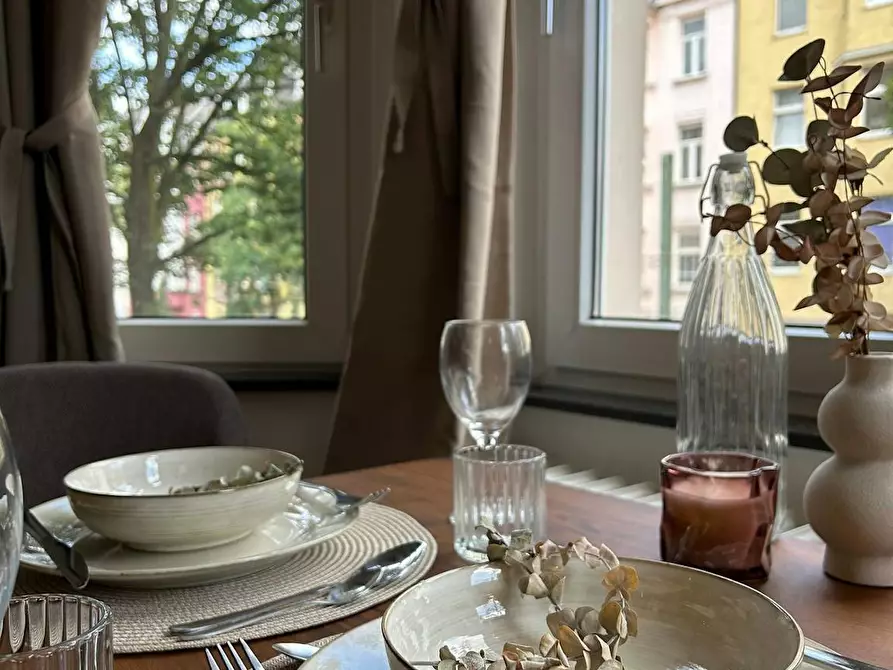 Immagine 5 di Appartamento in affitto  in Hüttenstraße a Düsseldorf