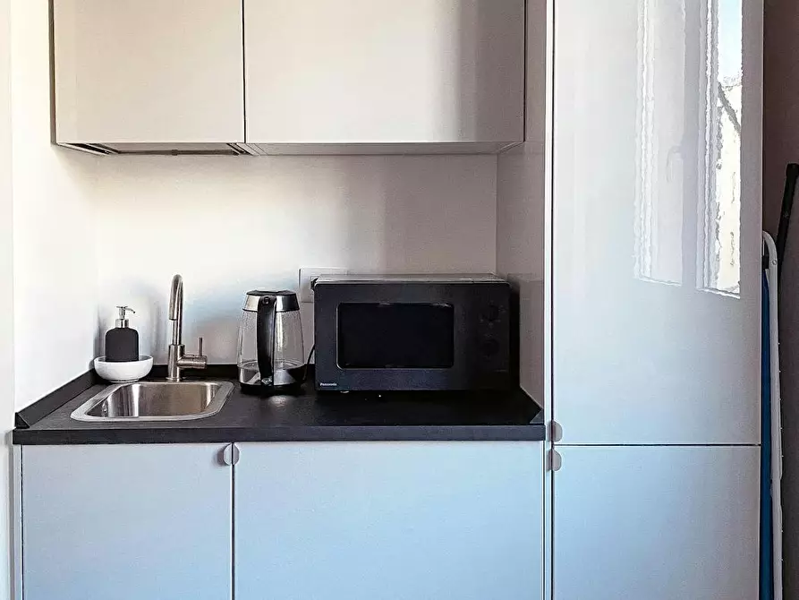 Immagine 1 di Camera in affitto  in Viale Molise a Milano