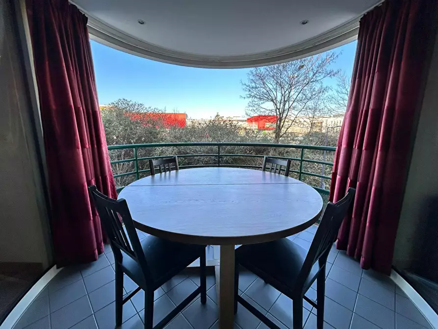 Immagine 2 di Appartamento in affitto  in Rue Jean Jacques Rousseau a Issy-les-Moulineaux