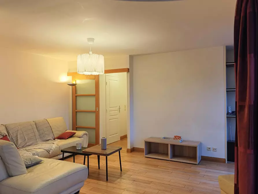 Immagine 6 di Appartamento in affitto  in Rue Jean Jacques Rousseau a Issy-les-Moulineaux