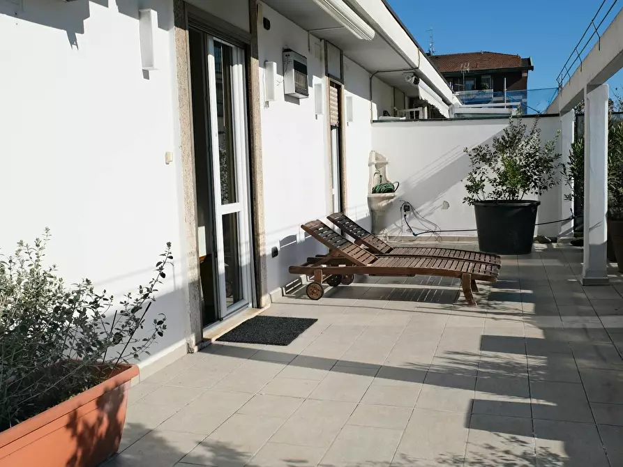 Immagine 1 di Appartamento in affitto  in Via Monte Suello a Milano