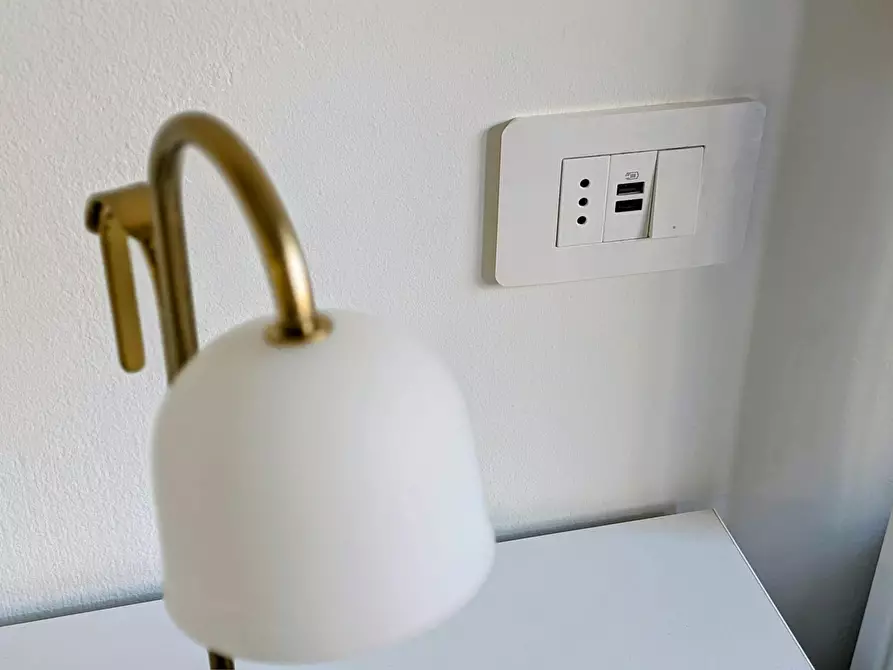 Immagine 10 di Camera in affitto  in Via Mar Nero a Milano