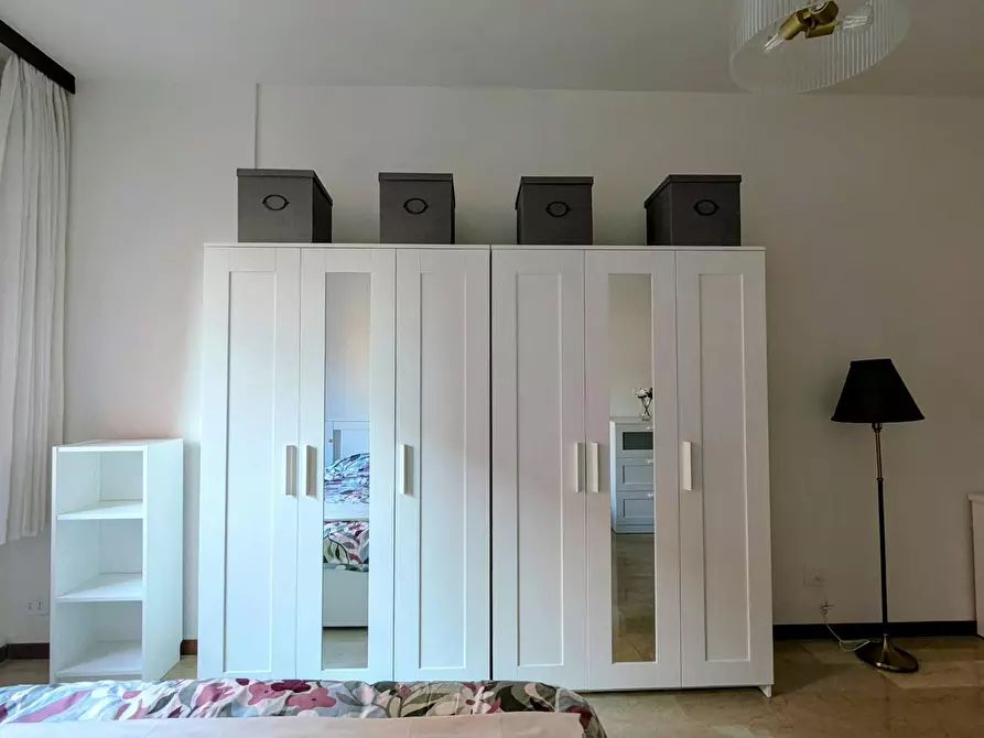 Immagine 5 di Camera in affitto  in Via Mar Nero a Milano