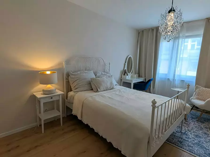 Immagine 10 di Appartamento in affitto  in Gogrevestraße a Düsseldorf