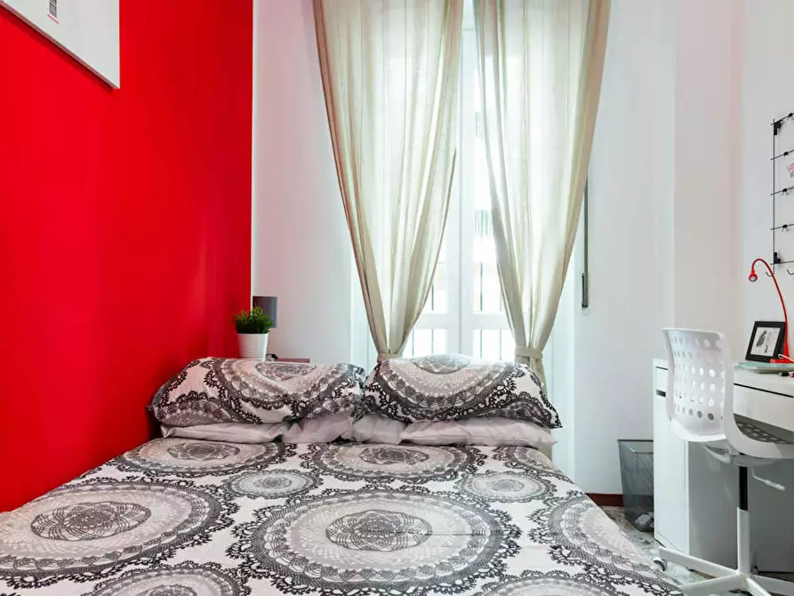 Immagine 1 di Camera in affitto  in Via Ferrante Aporti a Milano