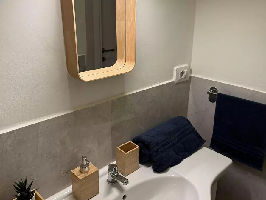 Immagine 4 di Camera in affitto  in Via Francesco Todaro a Bologna