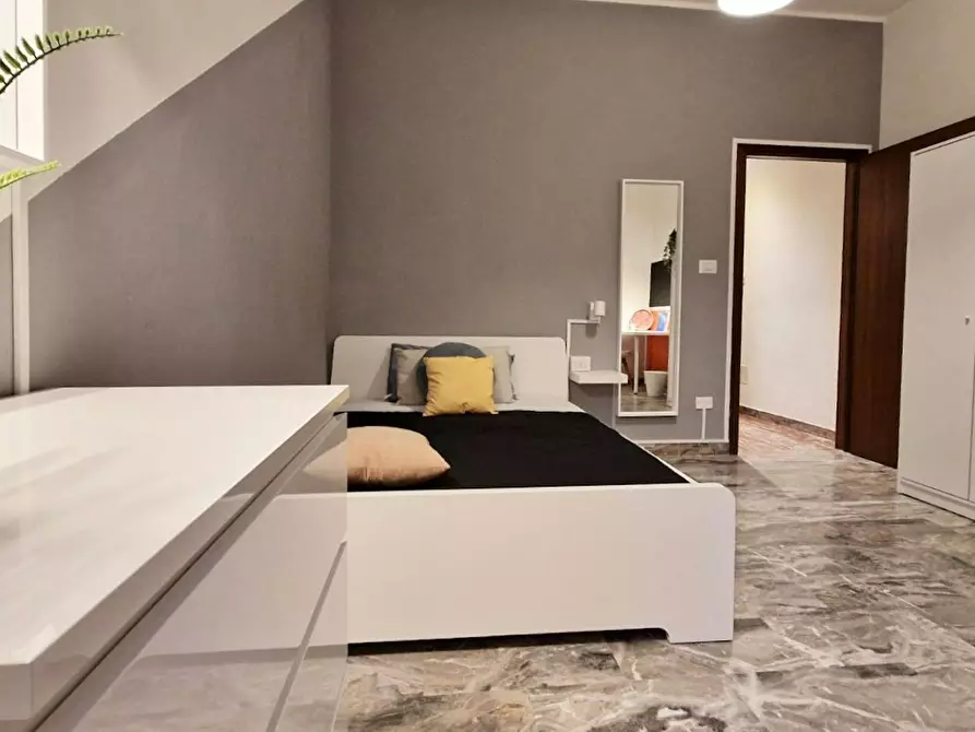 Immagine 3 di Camera in affitto  in Via Ferrarese a Bologna