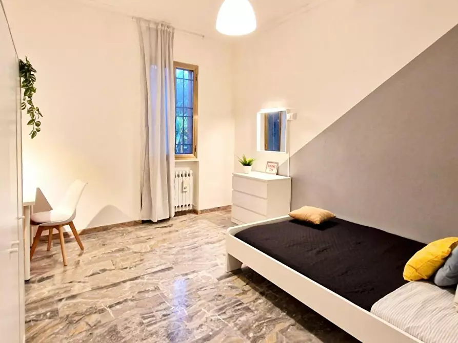 Immagine 5 di Camera in affitto  in Via Ferrarese a Bologna