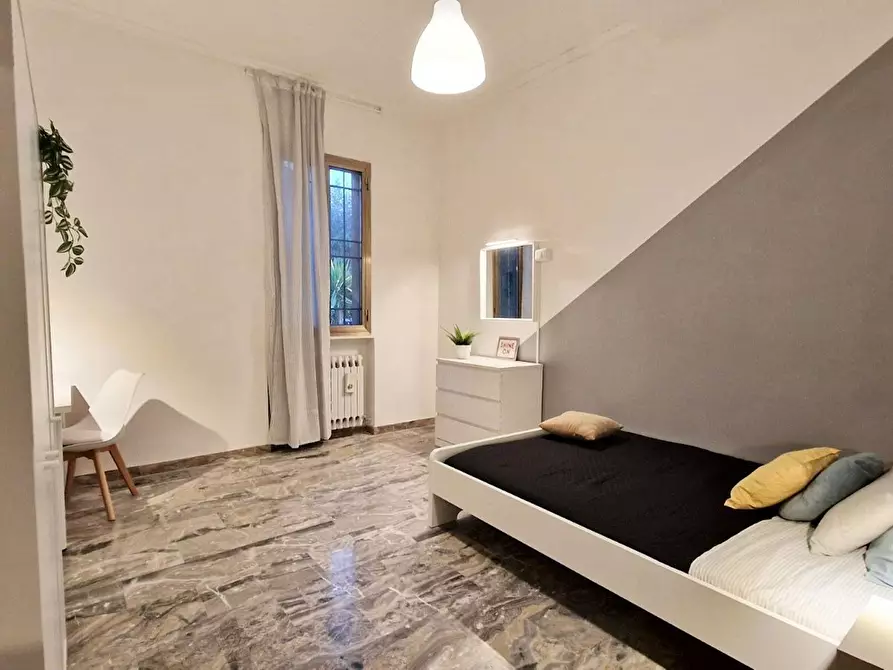 Immagine 7 di Camera in affitto  in Via Ferrarese a Bologna