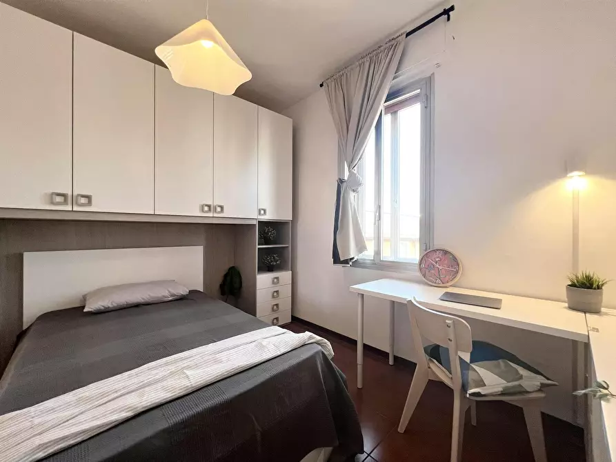 Immagine 4 di Camera in affitto  in Via Severino Ferrari a Bologna
