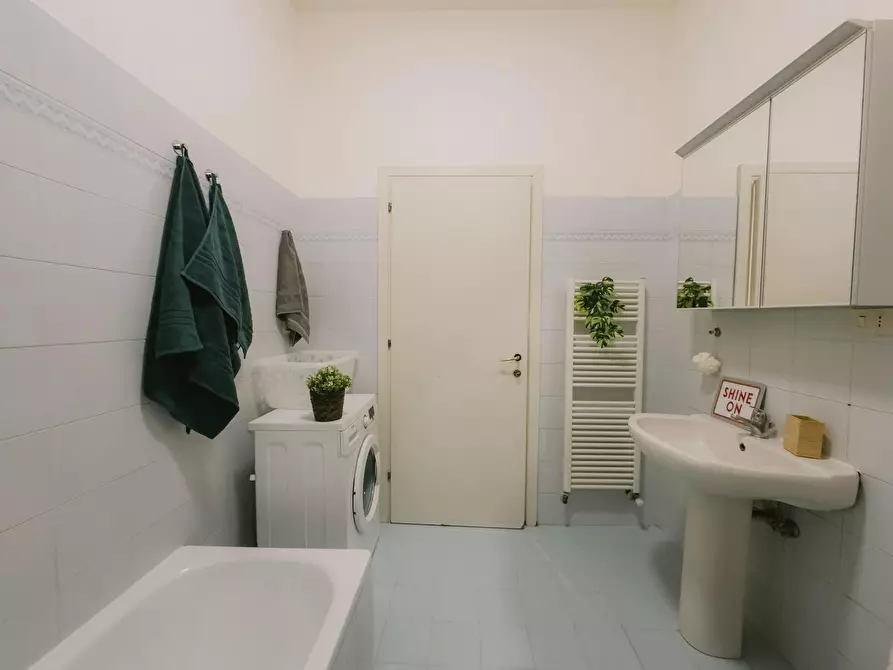 Immagine 9 di Camera in affitto  in Via Nicolò Pisano a Bologna