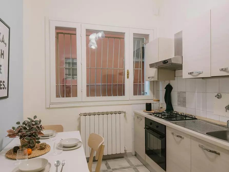 Immagine 6 di Camera in affitto  in Via Nicolò Pisano a Bologna