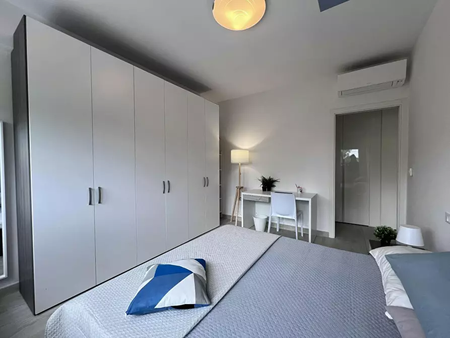 Immagine 5 di Camera in affitto  in Via Genova a Bologna