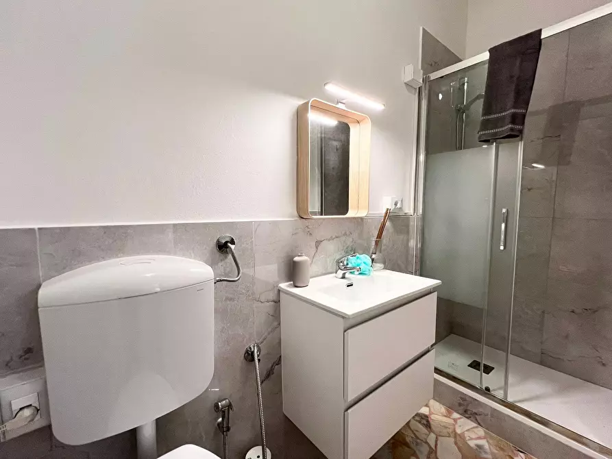 Immagine 4 di Camera in affitto  in Via Santa Maria Maggiore a Bologna