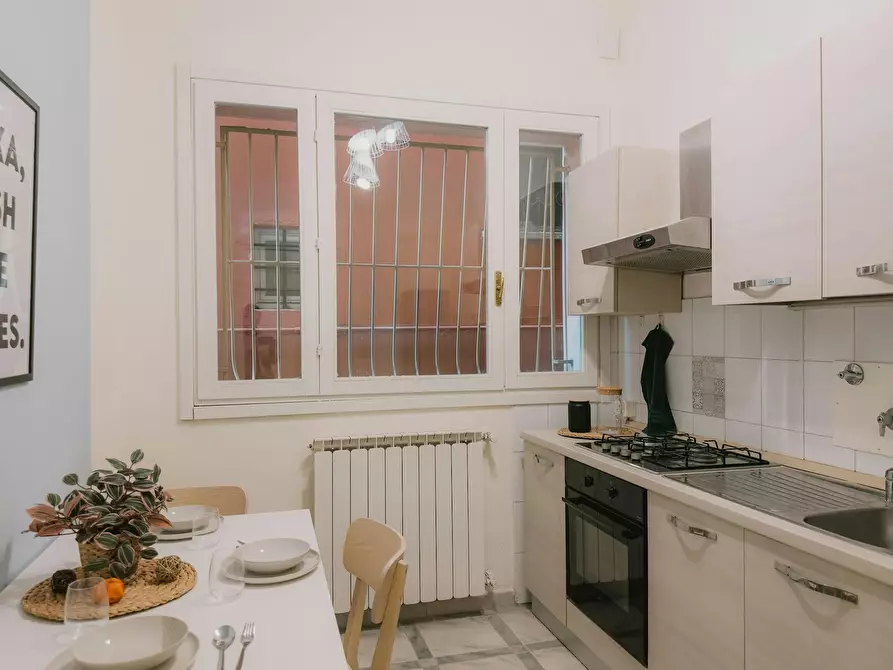 Immagine 10 di Camera in affitto  in Via Nicolò Pisano a Bologna