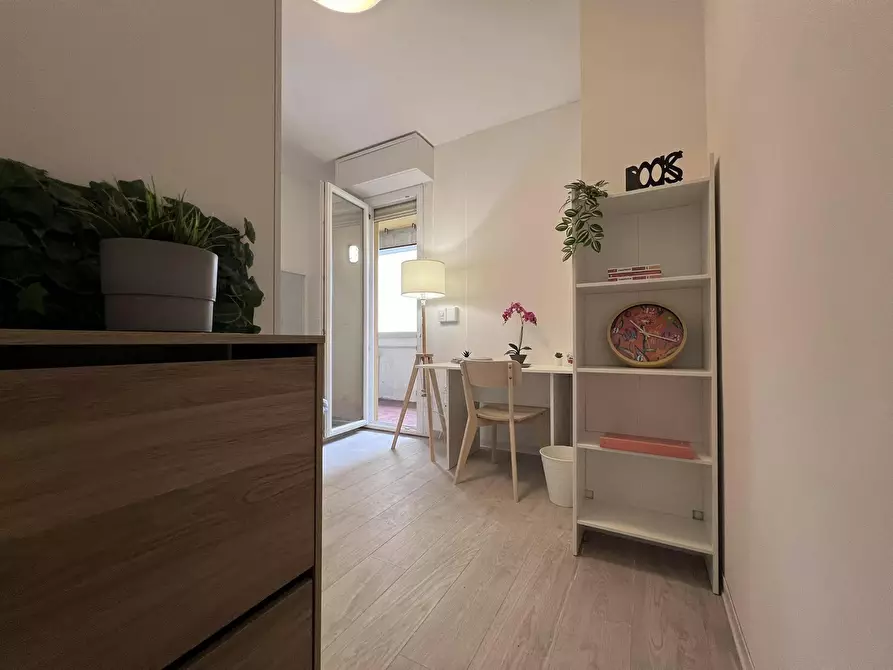 Immagine 1 di Camera in affitto  in Via Genova a Bologna