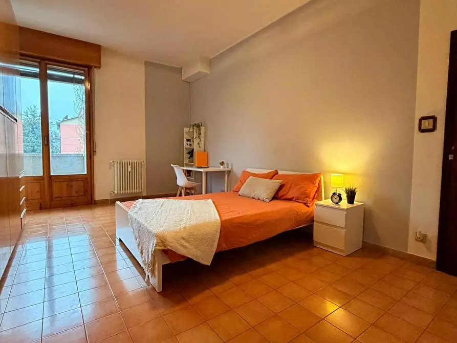 Immagine 5 di Camera in affitto  in Via della Torretta a Bologna