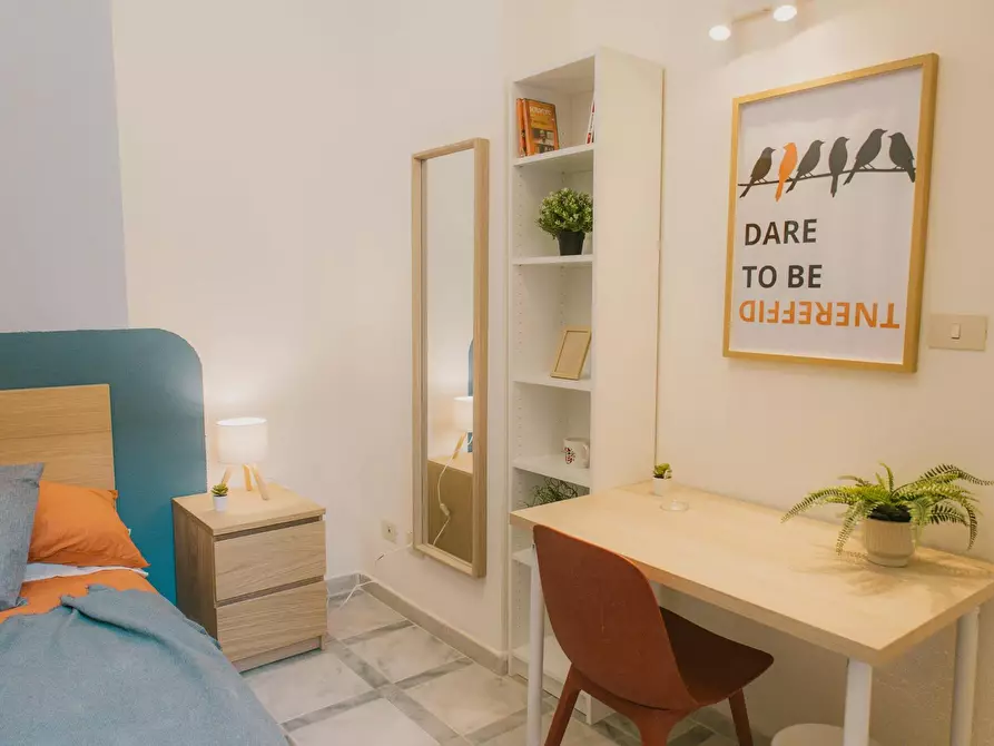 Immagine 5 di Camera in affitto  in Via Nicolò Pisano a Bologna